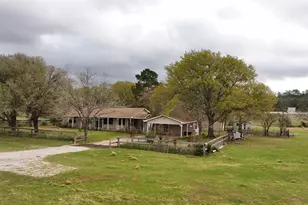 20136 Moriarty Rd, Richards, TX 77873 - Photo 16