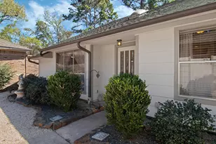 4318 Pinewood Park Dr, Kingwood, TX 77345 - Photo 2