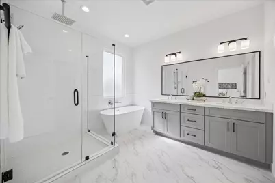 7710 Sky Dweller Drive, Houston, TX 77055 - Photo 30