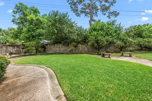 2210 S Memorial Ct, Pasadena, TX 77502 - Photo 26