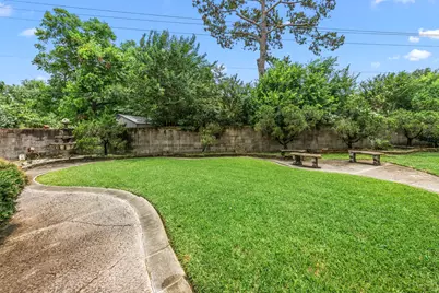 2210 S Memorial Court, Pasadena, TX 77502 - Photo 26