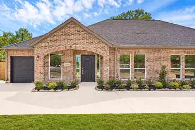 5025 Mallow Street #A, Houston, TX 77033 - Photo 1