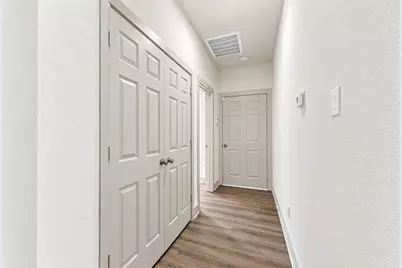 5025 Mallow Street #A, Houston, TX 77033 - Photo 6