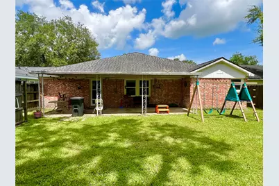 424 Evans Street, Angleton, TX 77515 - Photo 20
