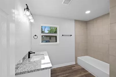 524 Dunnam Avenue, Cleveland, TX 77327 - Photo 14