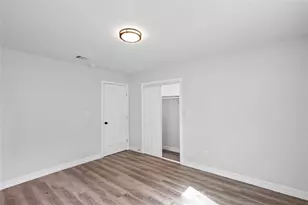 524 Dunnam Ave, Cleveland, TX 77327 - Photo 16