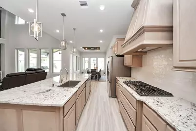 10015 Crescent Wood Drive, Missouri City, TX 77459 - Photo 14