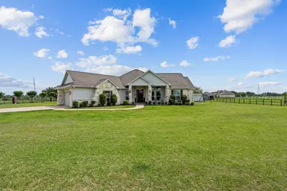 16003 Three Oaks Boulevard, Santa Fe, TX 77517 - Photo 4