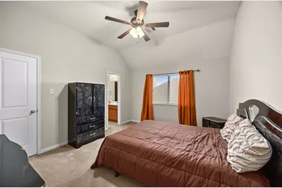 6719 Latchmore Lane, Houston, TX 77049 - Photo 32