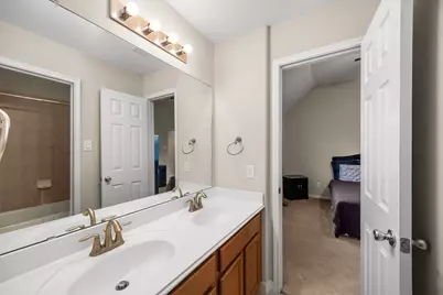 6719 Latchmore Lane, Houston, TX 77049 - Photo 30