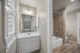 8107 Highland Forest Dr, Sugar Land, TX 77479 - Photo 24
