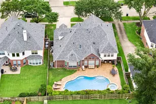 8107 Highland Forest Dr, Sugar Land, TX 77479 - Photo 32
