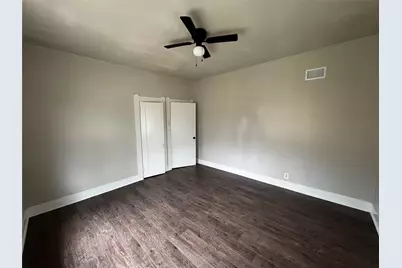 2394 Avenue A, Beaumont, TX 77701 - Photo 12