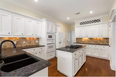 30 Pale Dawn Place, The Woodlands, TX 77381 - Photo 16