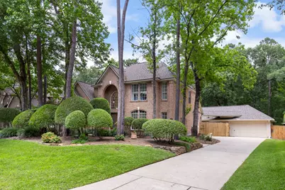 34 Lost Pond Circle, The Woodlands, TX 77381 - Photo 2