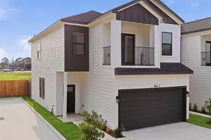 866 Rachel St, Houston, TX 77091 - Photo 1