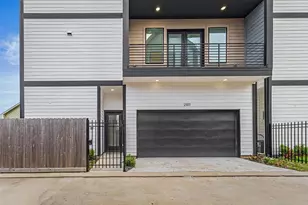 2811 Anita St, Houston, TX 77004 - Photo 2