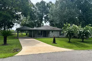 11950 N Ridgeway Dr, Willis, TX 77318 - Photo 1