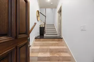 1331 W 24th St, Houston, TX 77008 - Photo 10