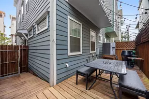1331 W 24th St, Houston, TX 77008 - Photo 42