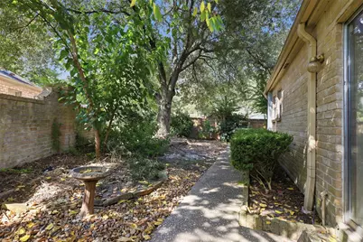 321 Champions Colony III, Houston, TX 77069 - Photo 18