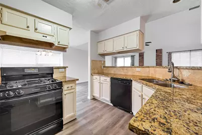 22022 Kenlake Drive, Katy, TX 77450 - Photo 12