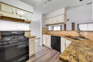 22022 Kenlake Dr, Katy, TX 77450 - Photo 12