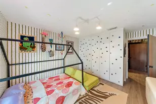 805 E 36th St, Houston, TX 77022 - Photo 18