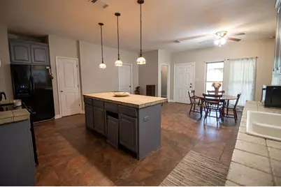 271 E Chance Road, Lumberton, TX 77657 - Photo 10