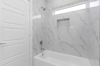 4706 Thornton Views  Rd, Houston, TX 77018 - Photo 34