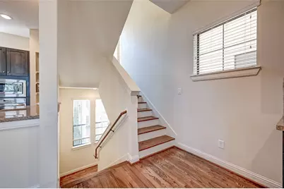 5211 Eigel Street #C, Houston, TX 77007 - Photo 8