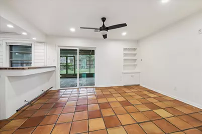 7262 Roos Road, Houston, TX 77074 - Photo 16