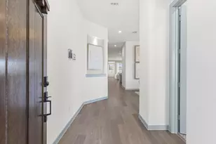 13914 Bay Crest Dr, Dickinson, TX 77539 - Photo 2