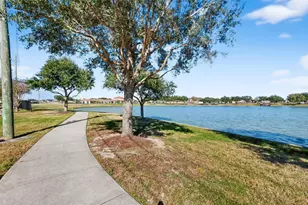 34 San Simeon Dr, Manvel, TX 77578 - Photo 22