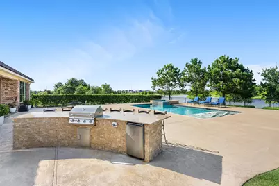 87 Lake View Loop, Fulshear, TX 77441 - Photo 16