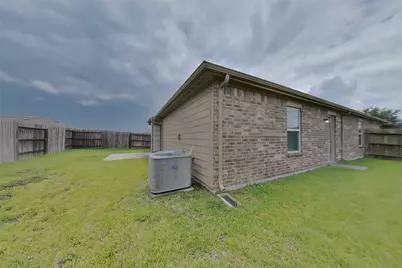 333 Summer Horse Drive, La Marque, TX 77568 - Photo 16