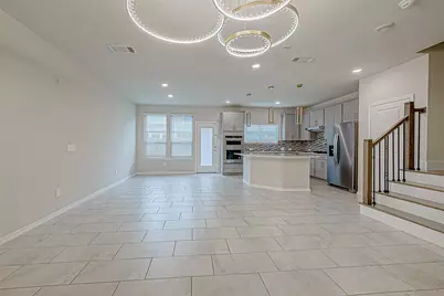 10511 Blankiet Lane, Houston, TX 77025 - Photo 8
