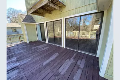 201 Ferguson Drive, Cleveland, TX 77327 - Photo 10