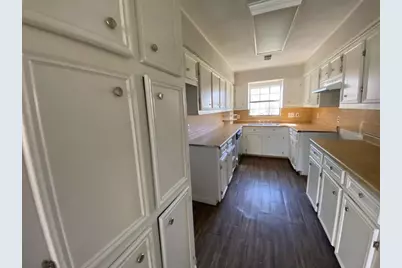201 Ferguson Drive, Cleveland, TX 77327 - Photo 20