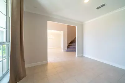 4706 Llano Loop, Sugar Land, TX 77479 - Photo 6