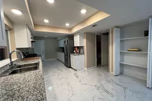 15138 Tresch Ln, Houston, TX 77598 - Photo 6