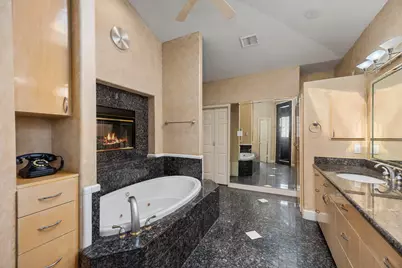 4039 Browning Street, West University Place, TX 77005 - Photo 32