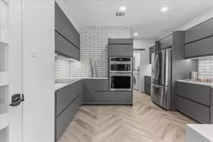 4502 Village Corner Dr, Houston, TX 77059 - Photo 14