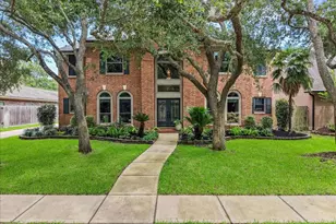 4502 Village Corner Dr, Houston, TX 77059 - Photo 2