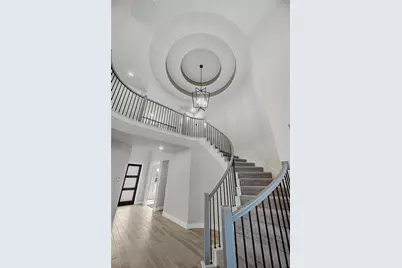 111 Sierra Stream Court, Conroe, TX 77304 - Photo 2