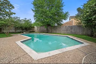 11506 Long Pine Dr, Houston, TX 77077 - Photo 2