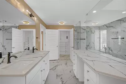 16406 Brook Forest Drive, Houston, TX 77059 - Photo 40