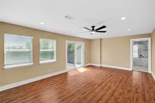 16406 Brook Forest Dr, Houston, TX 77059 - Photo 36