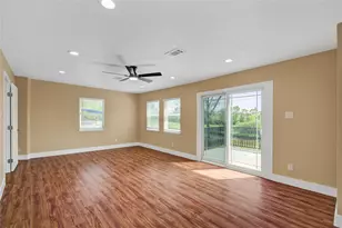 16406 Brook Forest Dr, Houston, TX 77059 - Photo 38