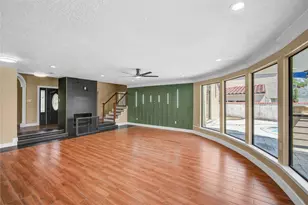 16406 Brook Forest Dr, Houston, TX 77059 - Photo 20